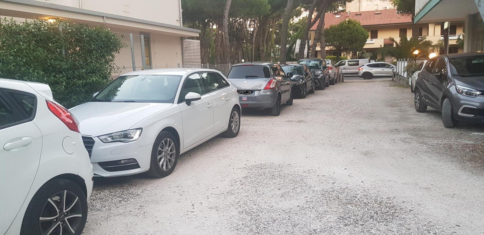 Hotel Monaco - Parcheggio Incluso Min 2 Gg มิลาโน แมริตทิมา ภายนอก รูปภาพ